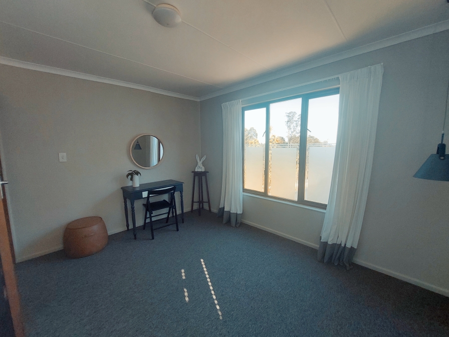 2 Bedroom Property for Sale in Heatherlands Western Cape